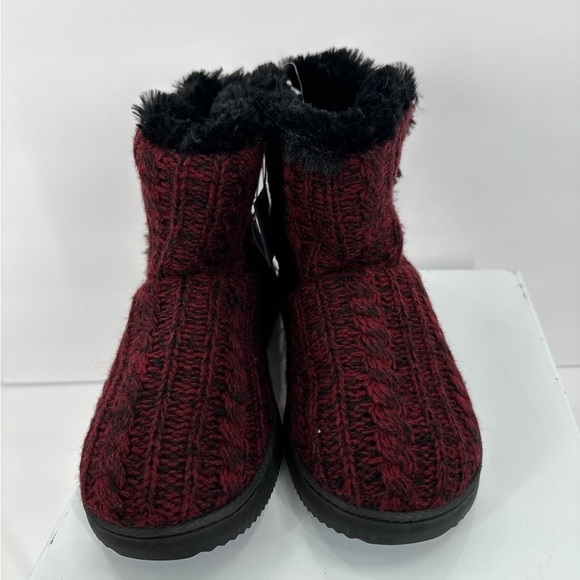 Dearfoams Sweater Knit Z Button Boot Size M 7-8 NEW - Picture 3 of 6